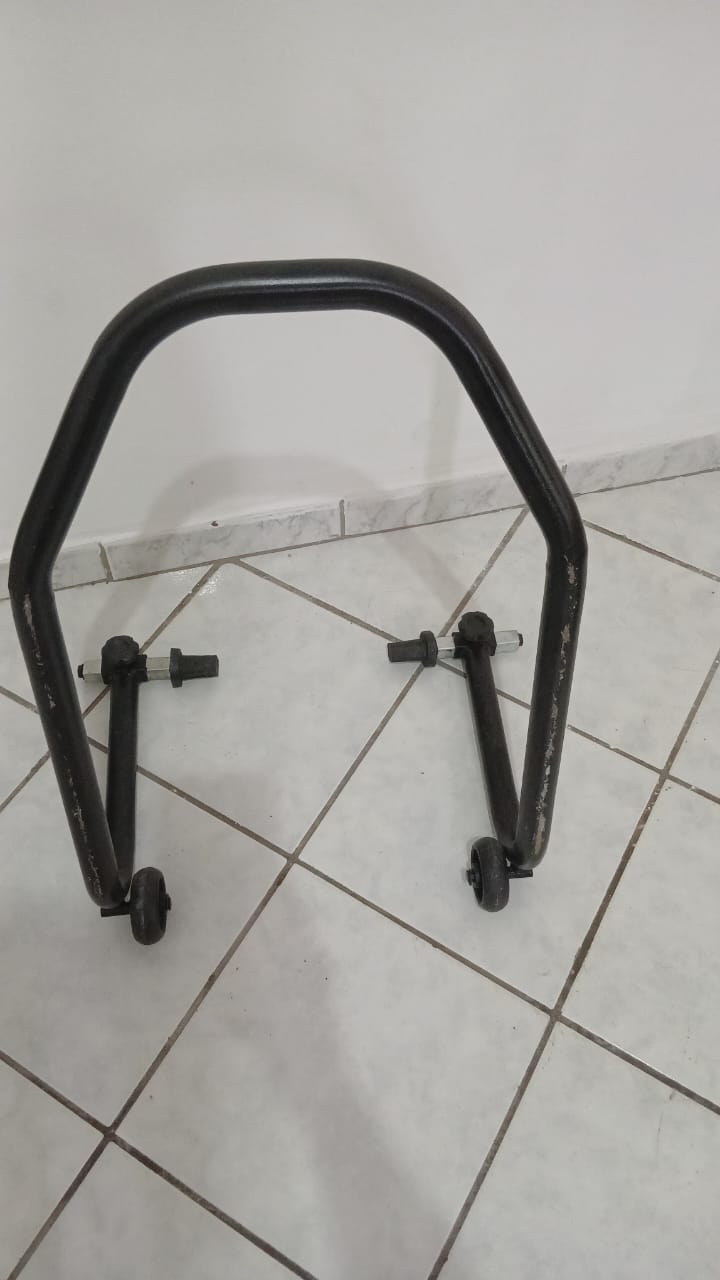 Cavalete traseiro