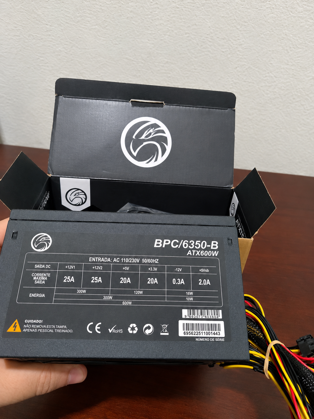 Fonte de Alimentação ATX 600W Nova – Cachoeiro